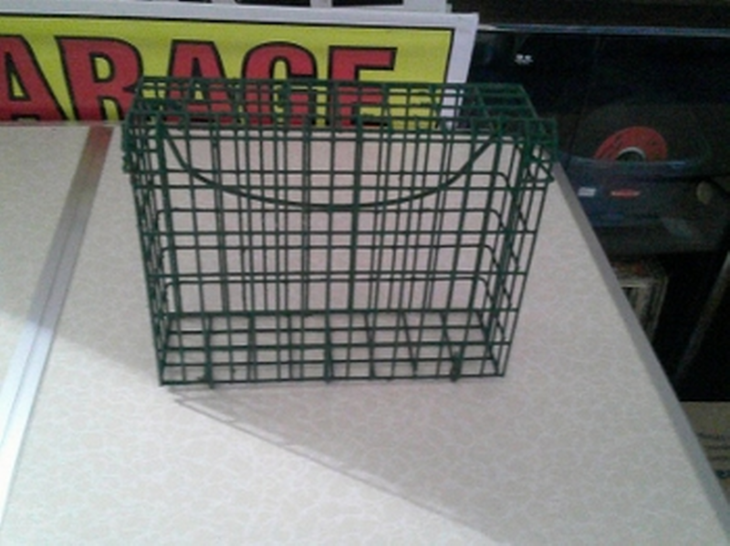 (image for) Seed Cake Feeder (Green)